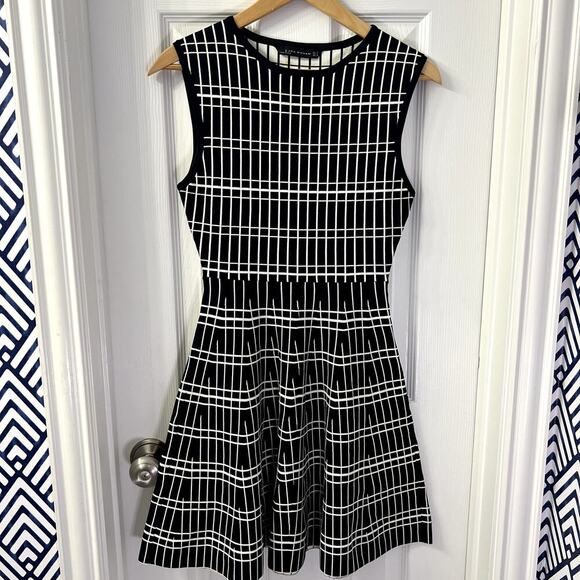 Zara Woman Women's Dress Size S Black White Grid Skater Structured Stretch Dress - Picture 1 of 5